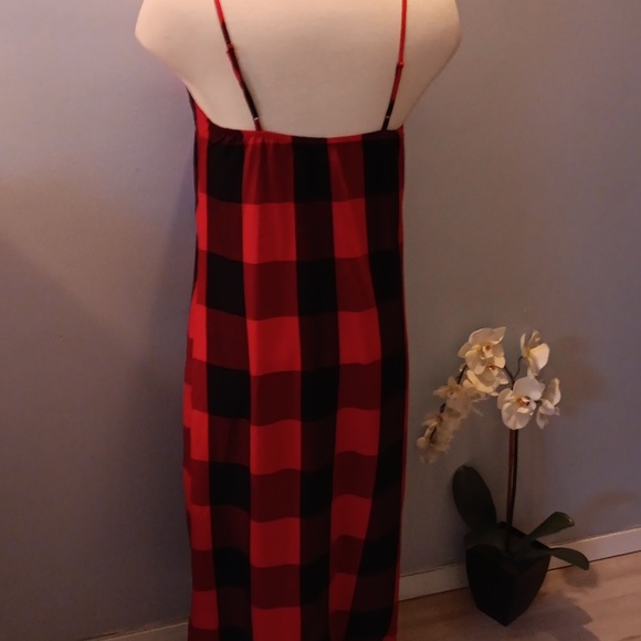 Old Navy Buffalo plaid slip dress - Picture 5 of 7